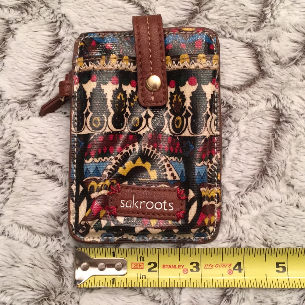 Aztec Wristlet - Picture 4 of 4